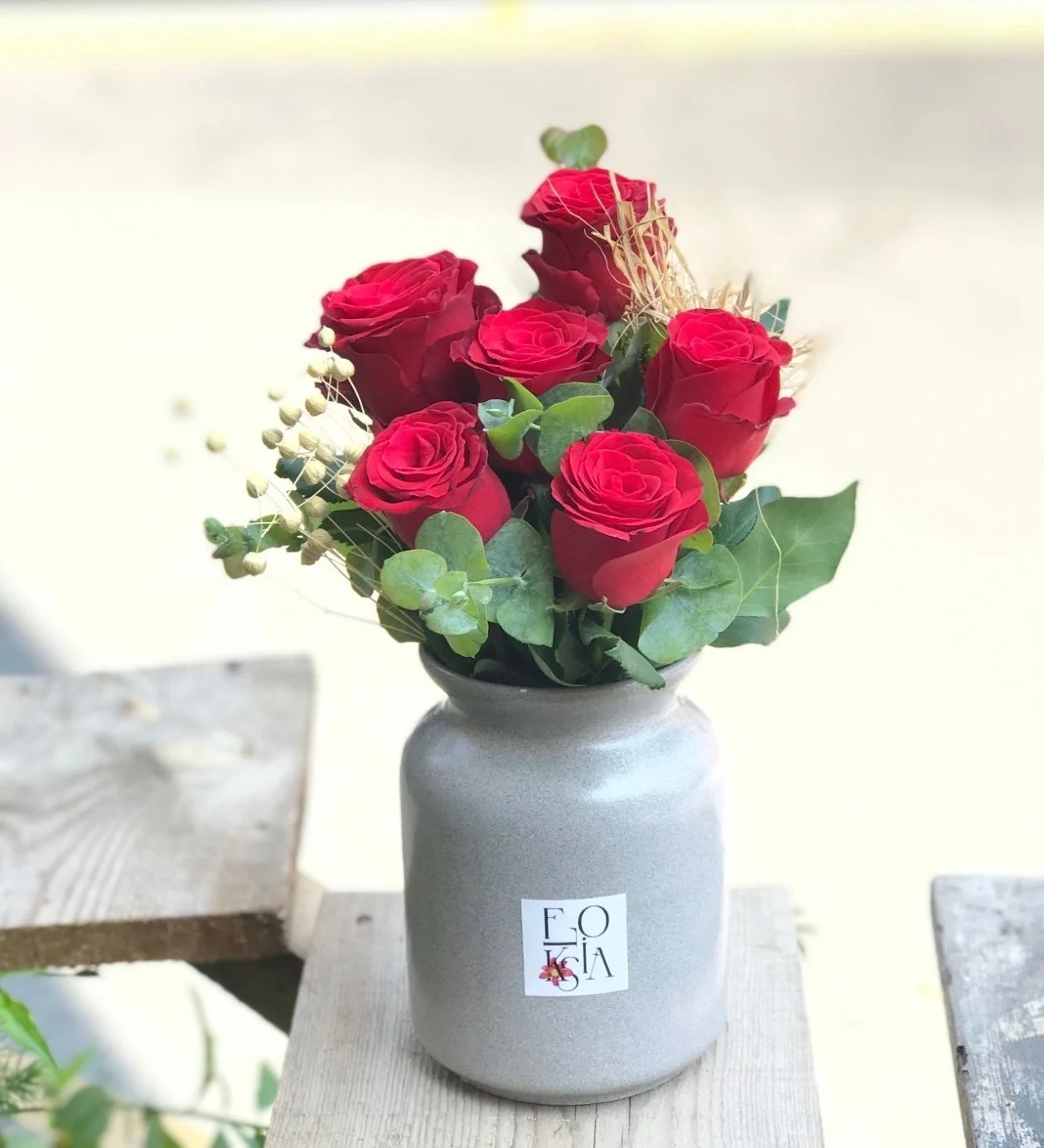 Old Vase Serisi  6 lı Kırmızı Gül 
